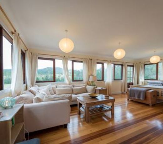 Avalon River Retreat