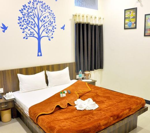 Hotel Ashoka Palace