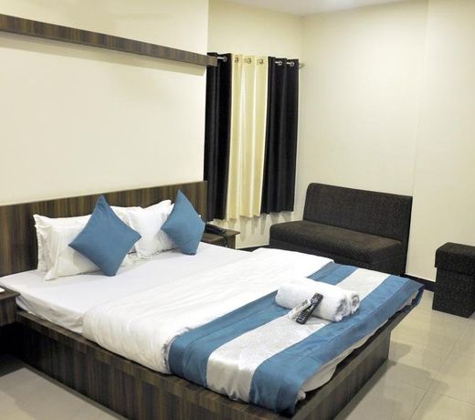 Hotel Ashoka Palace