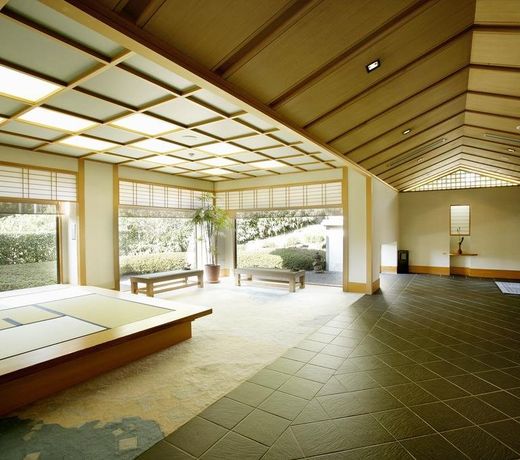 Menard Aoyama Resort: Wafukan Utatsukasa