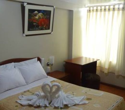 HOTEL SIDERAL