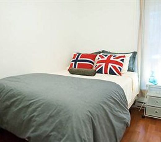 Stay In Montreal