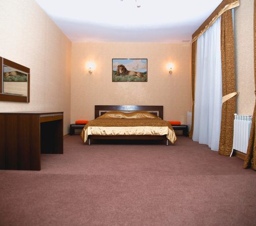 Safari Hotel Complex
