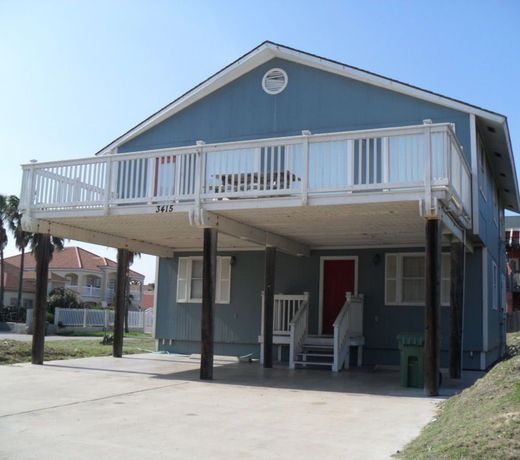 Island Houses by Island Services