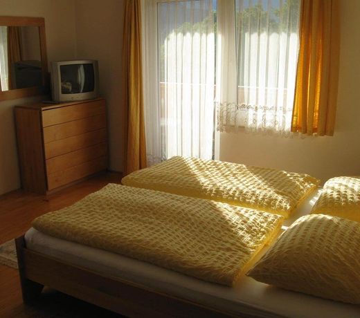 HROMINC GUEST HOUSE