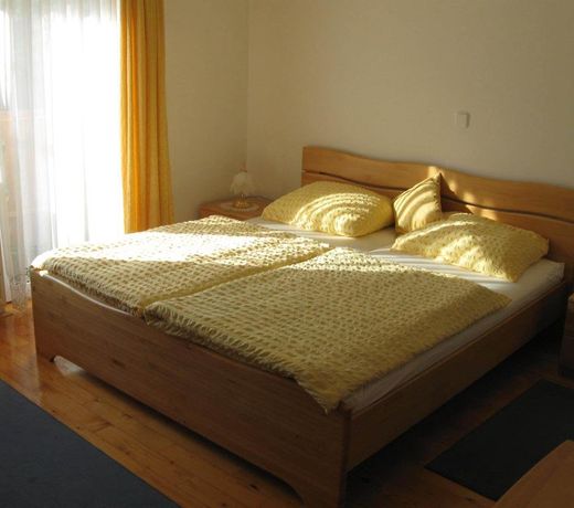 HROMINC GUEST HOUSE