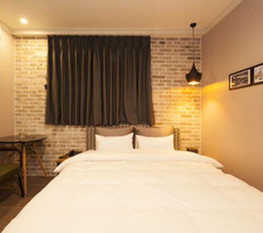 Hotel Gray