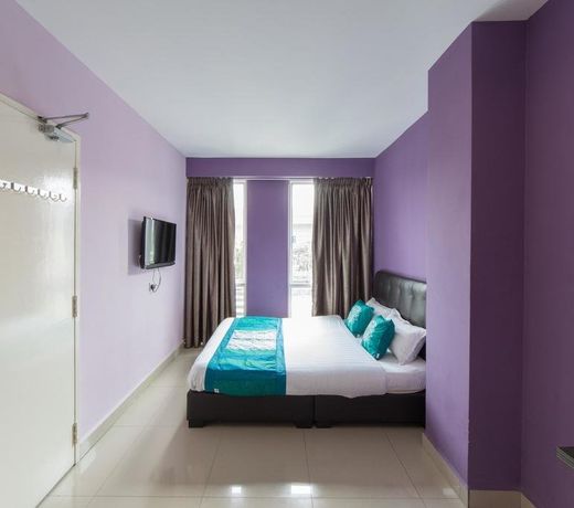 OYO 131 Dejaya Hotel Kota Damansara