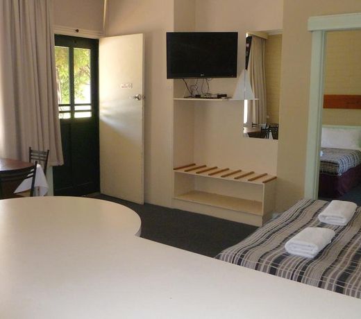 Guichen Bay Motel