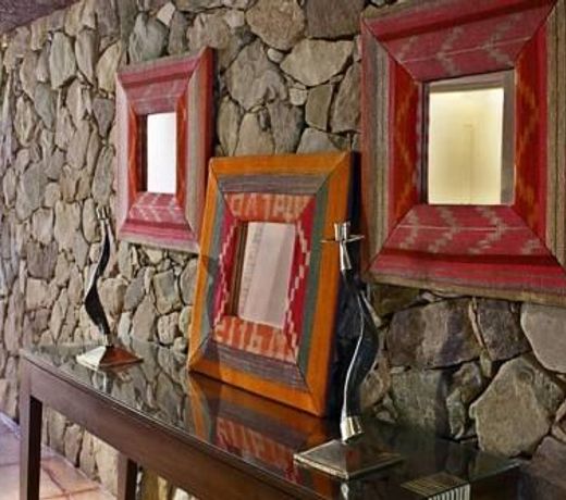 La Comarca Hotel