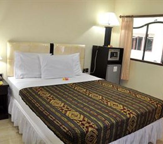 Gili T Resort