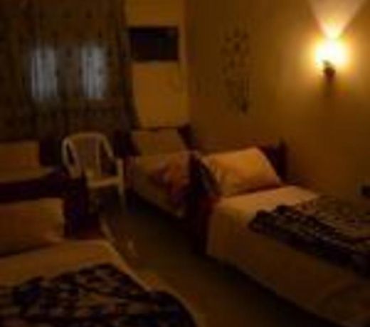 NEW EVERST HOTEL
