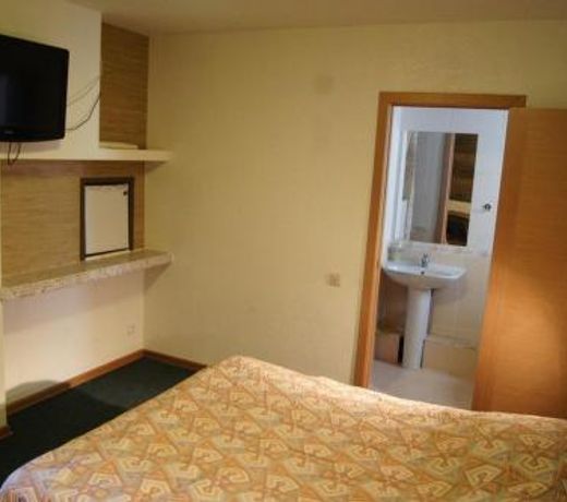 Pikhta House Hotel