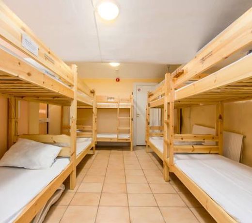 Lodge32 HOSTEL