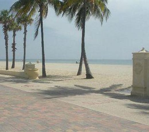 Surf Inn Hotel