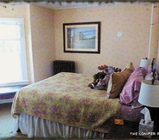 Spruce Moose Lodge