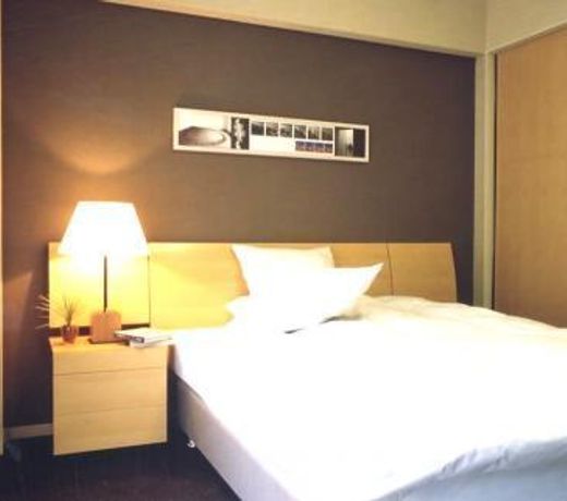Elite Apartment Shinjuku West