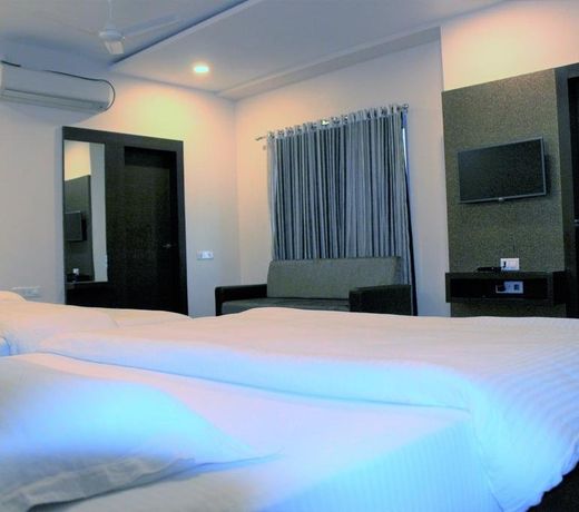 Hotel Kshipram