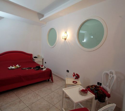 ZO. NE. Baroque B&B