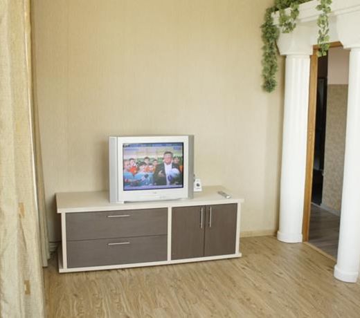 Apartment On Sukhanova