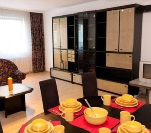 RAISA APARTMENTS KROTTENBACHSTRAÃYE 68