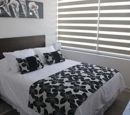 ALVAVI APARTHOTEL AMUNATEGUI