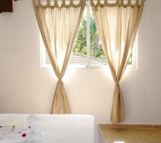 Solaz Boutique Hotel