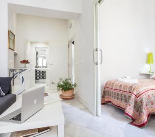 Sevilla Home Center