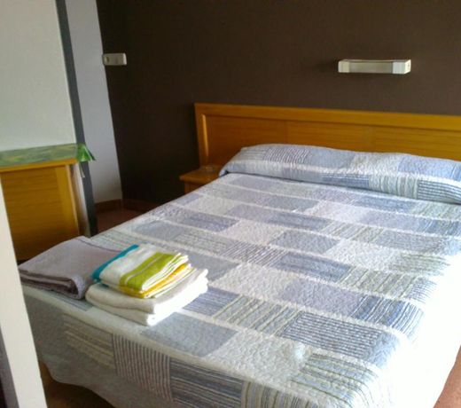 Apartaments Estudis Els Molins