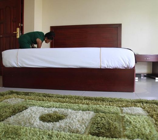 Namayiba Park Hotel
