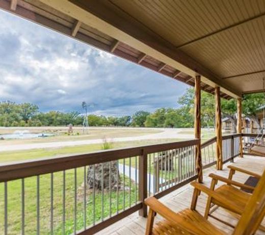 Vineyard Trail Cottages- Adults Only
