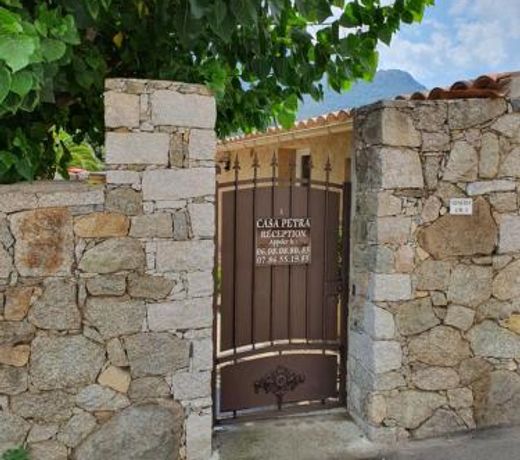 Casa Petra