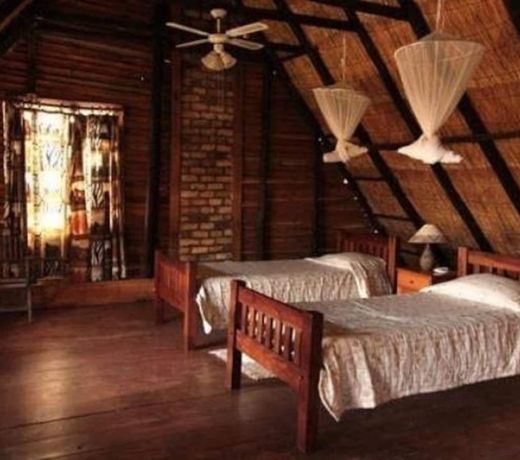 Ganda Lodge