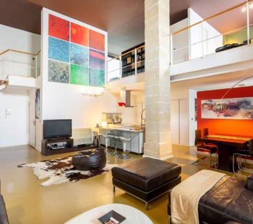 artQhost Jerez Huge Loft & Free Parking