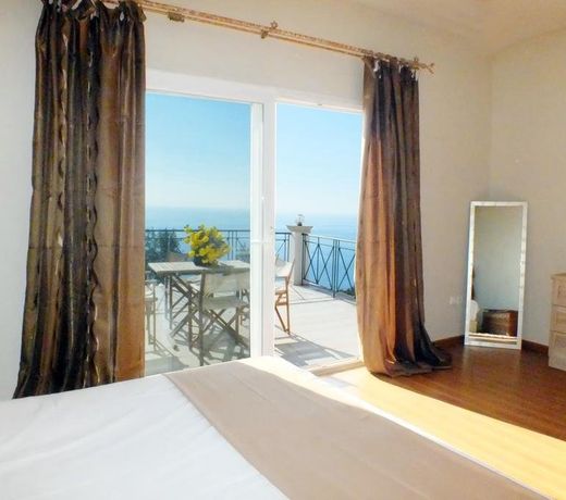 Villa Vardia-Amazing Seaviews with heated pool