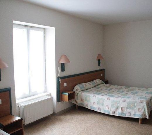 Hotel Peret