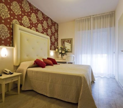 Hotel Foschi-Peninsula