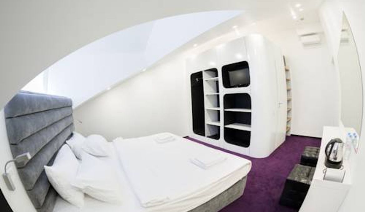 Sleepbox Hotel