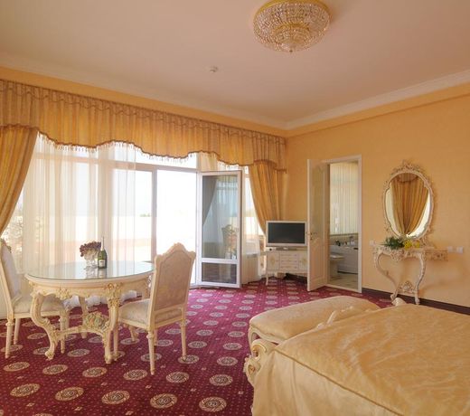 Uzhnoe Vzmorie Health Resort