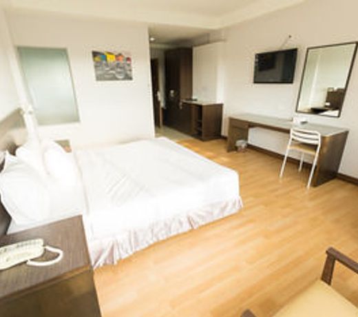 SinKiat Buri Hotel