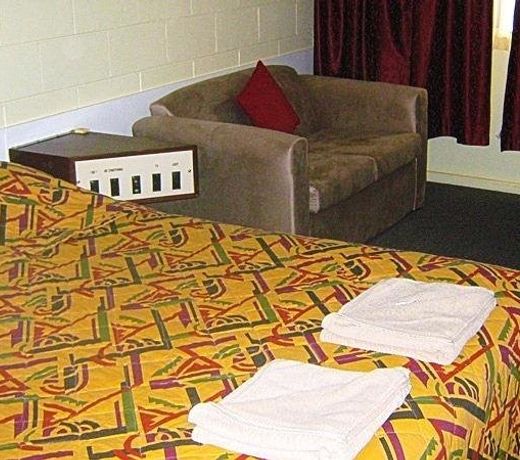 Charles Sturt Motor Inn