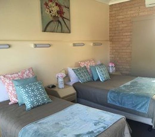 Marriott Park Motel