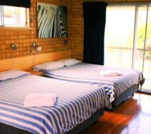 MERMAID BEACH MOTOR INN