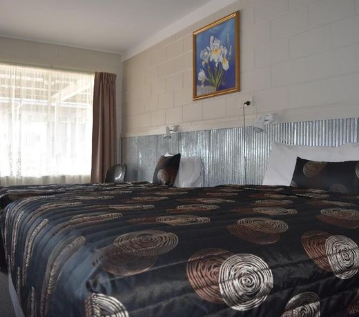 Black Diamond Motel