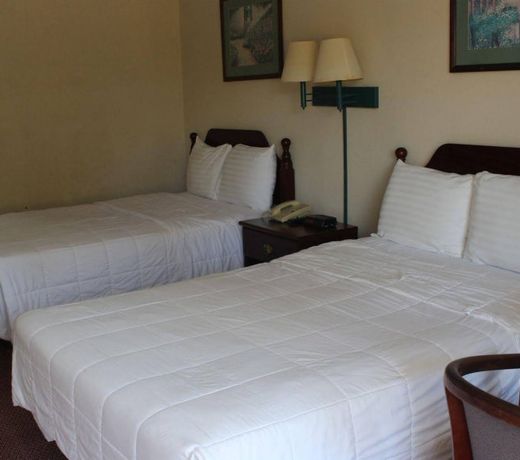 Deerfield Inn & Suites