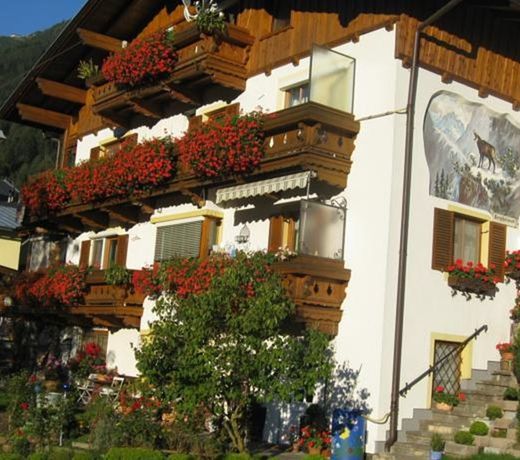 HAUS BERGHEIMAT - FAMILIE OBERACHER