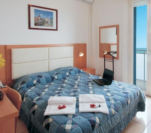 Amadei Hotel Figaro & Apartments