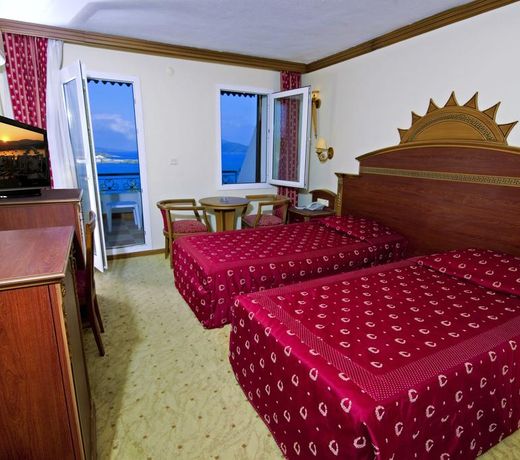 Grand Newport Hotel - All Inclusive