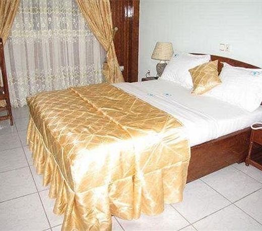 Afrique Hotel Douala Airport