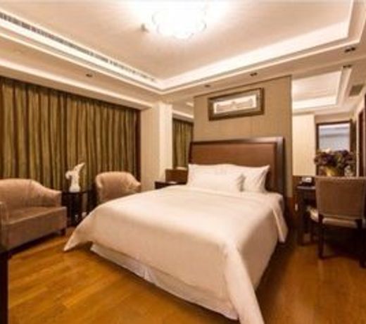 Qingdao Center Hotel and Apartment